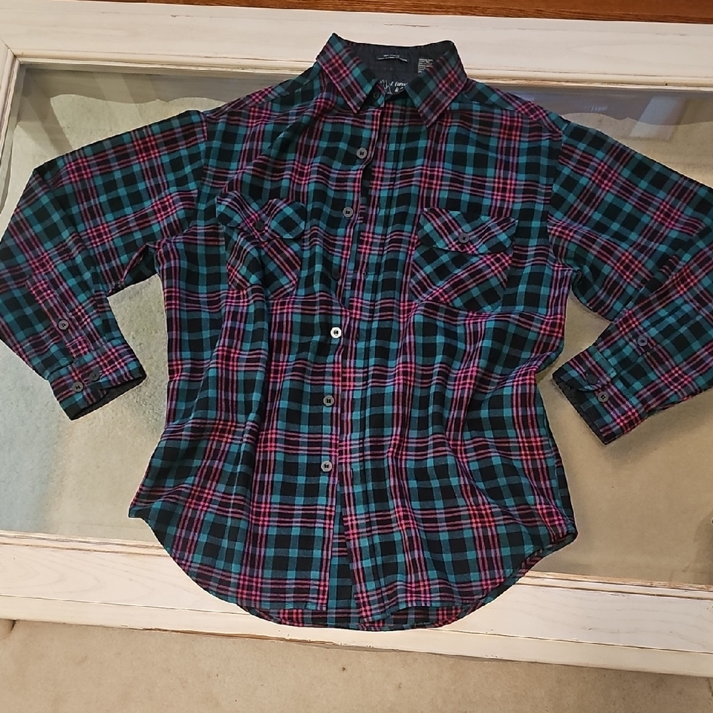 Classic Plaid soft Flannel Comfort Button-Down Shirt in Turquoise and Hot Pink